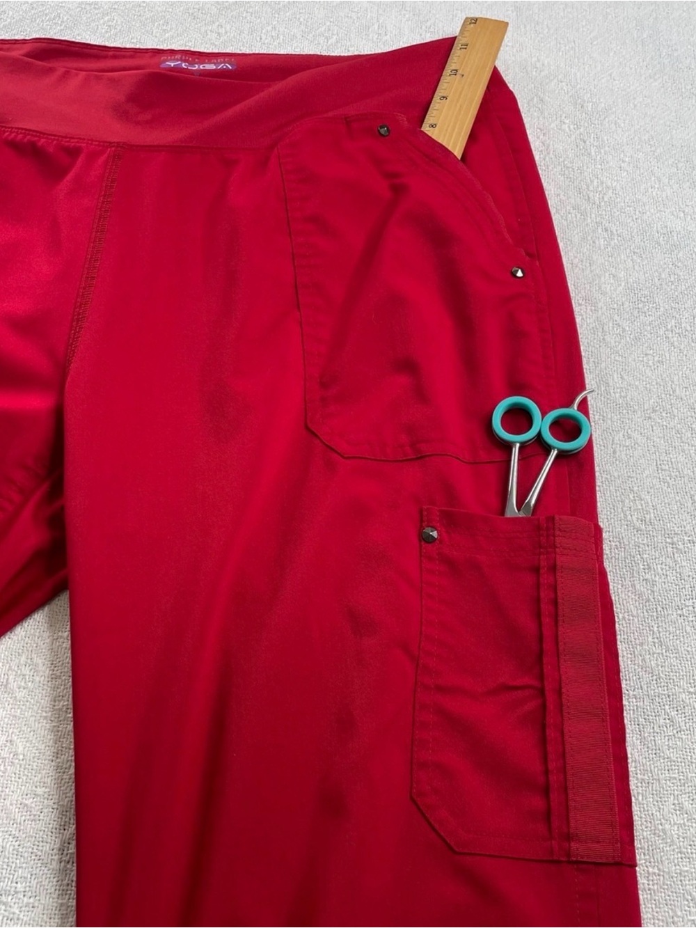 Red Flared Medical Scrub Cargo Pants Size Large ~ Medical Staff* Healing Hands